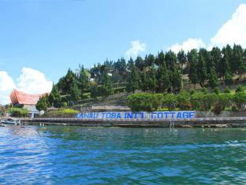 Danau Toba International Cottage Parapat Ngoại thất bức ảnh